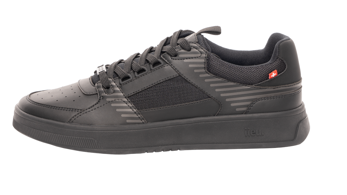 B&T Schuh Sneaker mit B&T Logo