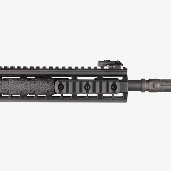 Magpul M-LOK® Aluminum Rail mit 9 Schlitzen schwarz