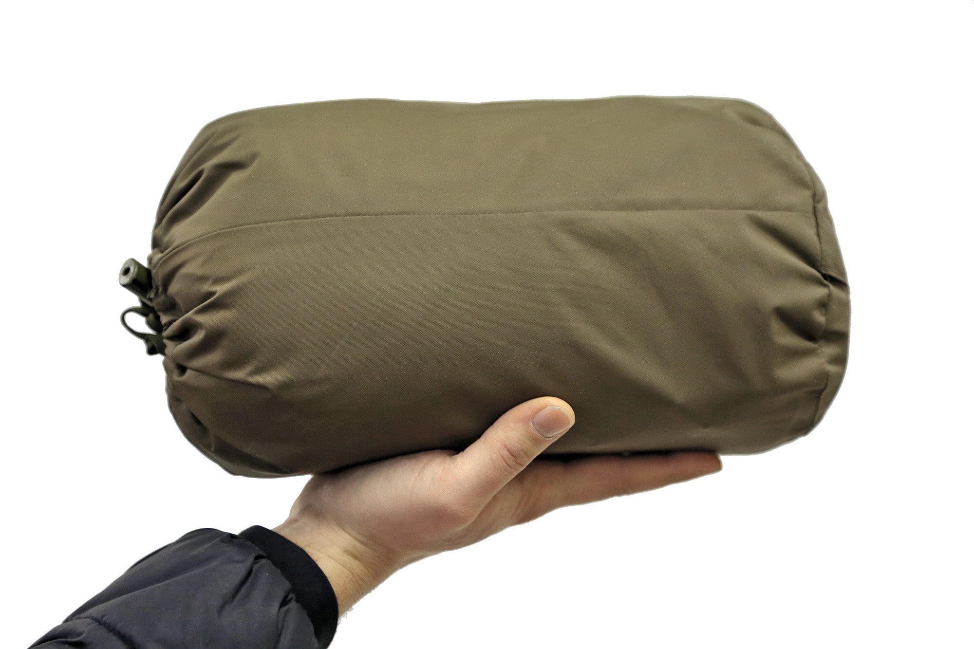 Carinthia Schlafsack Grizzly Grösse M olive - Webshop B&T AG